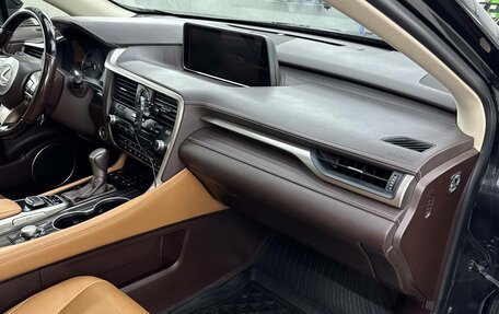 Lexus RX IV рестайлинг, 2018 год, 4 700 000 рублей, 14 фотография