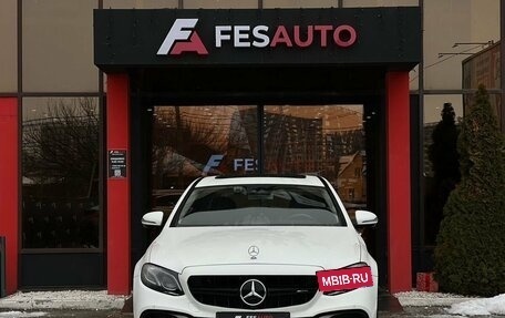 Mercedes-Benz E-Класс, 2019 год, 3 339 000 рублей, 2 фотография