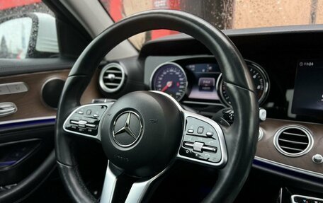 Mercedes-Benz E-Класс, 2019 год, 3 339 000 рублей, 13 фотография