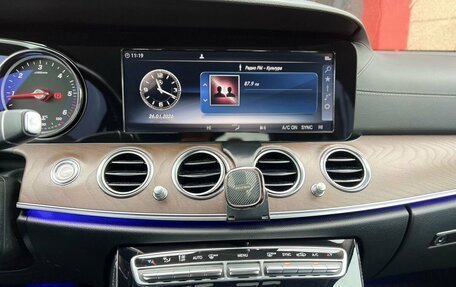 Mercedes-Benz E-Класс, 2019 год, 3 339 000 рублей, 21 фотография