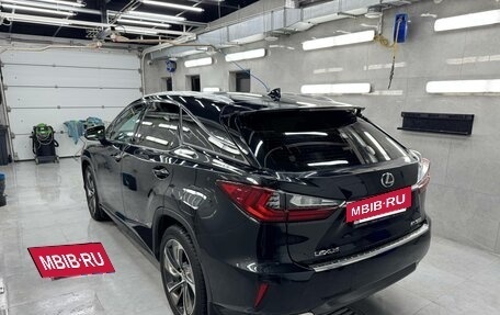 Lexus RX IV рестайлинг, 2018 год, 4 700 000 рублей, 6 фотография