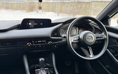 Mazda 3, 2020 год, 1 750 000 рублей, 13 фотография