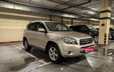 Toyota RAV4, 2008 год, 1 090 000 рублей, 3 фотография
