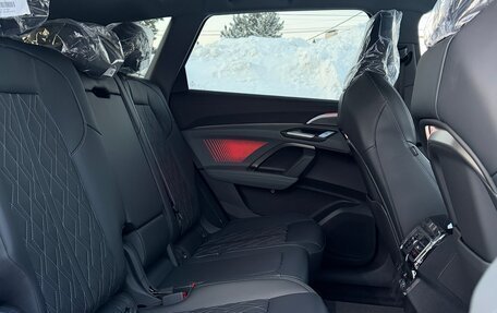 Audi Q5, 2025 год, 6 750 000 рублей, 24 фотография