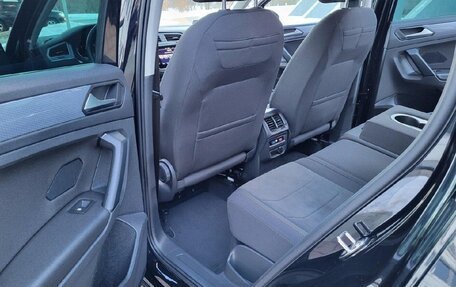 Volkswagen Tiguan II, 2021 год, 2 950 000 рублей, 8 фотография