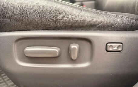 Toyota RAV4, 2006 год, 1 379 000 рублей, 23 фотография