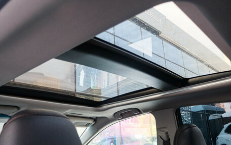 Toyota Camry, 2023 год, 3 650 000 рублей, 18 фотография