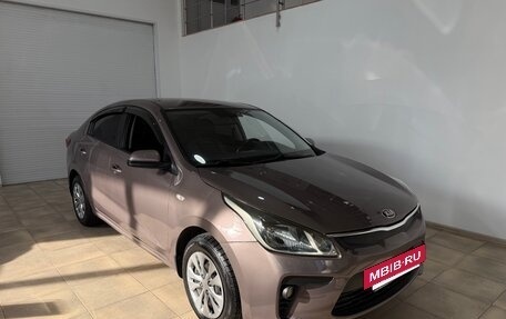 KIA Rio IV, 2018 год, 1 490 000 рублей, 2 фотография