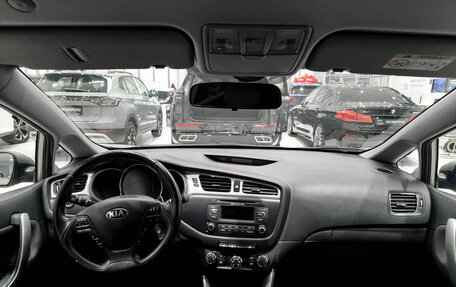 KIA cee'd III, 2014 год, 1 399 000 рублей, 18 фотография