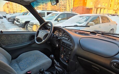 Chevrolet Niva I рестайлинг, 2003 год, 199 000 рублей, 7 фотография