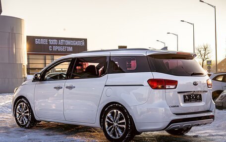 KIA Carnival III, 2021 год, 2 595 000 рублей, 4 фотография