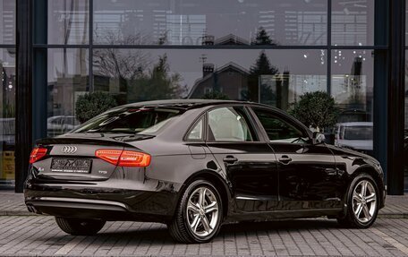 Audi A4, 2015 год, 1 345 000 рублей, 6 фотография
