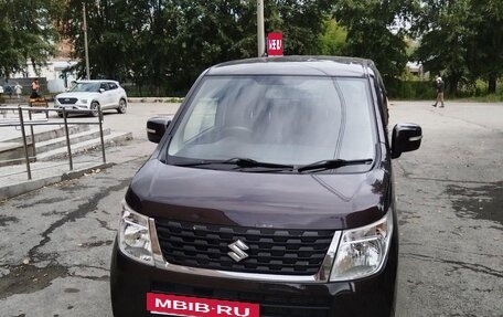 Suzuki Wagon R V, 2015 год, 599 000 рублей, 1 фотография