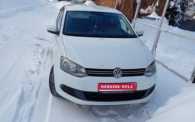 Volkswagen Polo VI (EU Market), 2014 год, 590 000 рублей, 1 фотография