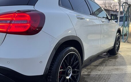 Mercedes-Benz GLA, 2015 год, 2 000 000 рублей, 9 фотография