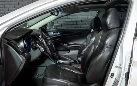 Hyundai Sonata VI, 2010 год, 1 300 000 рублей, 9 фотография