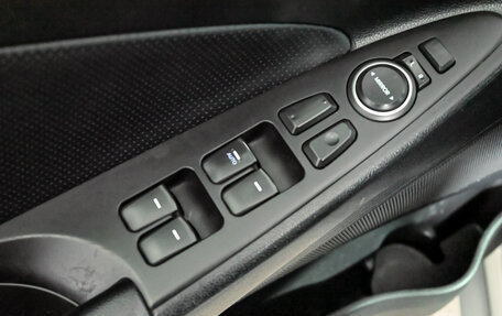 Hyundai Sonata VI, 2010 год, 1 300 000 рублей, 12 фотография