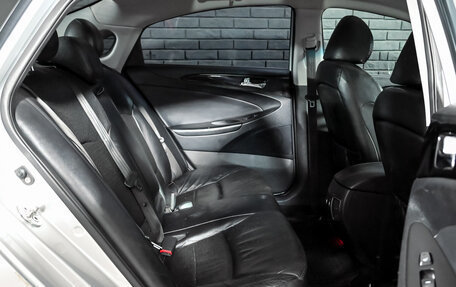 Hyundai Sonata VI, 2010 год, 1 300 000 рублей, 19 фотография