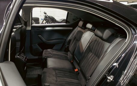 Skoda Superb III рестайлинг, 2018 год, 1 835 000 рублей, 18 фотография