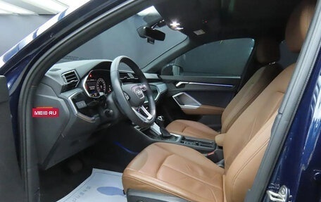 Audi Q3, 2020 год, 2 600 000 рублей, 6 фотография