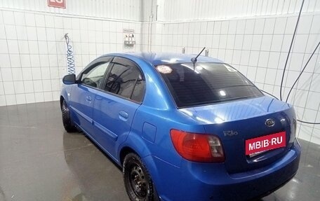 KIA Rio II, 2011 год, 950 000 рублей, 2 фотография