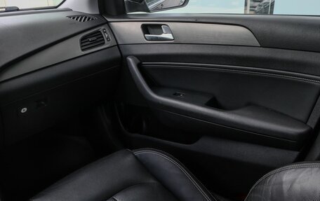 Hyundai Sonata VII, 2019 год, 1 595 000 рублей, 17 фотография