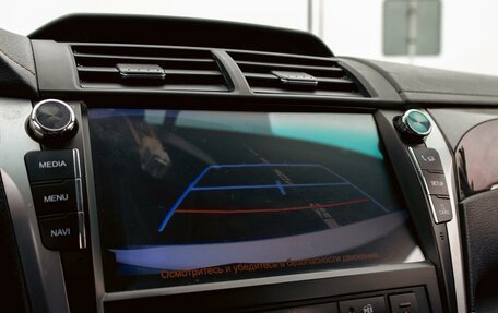 Toyota Camry, 2018 год, 2 255 000 рублей, 14 фотография