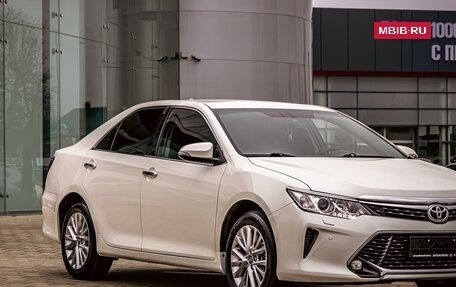 Toyota Camry, 2018 год, 2 255 000 рублей, 7 фотография