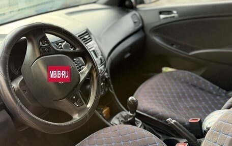 Hyundai Solaris II рестайлинг, 2012 год, 670 000 рублей, 7 фотография