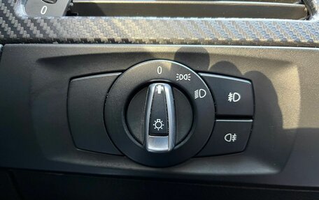 BMW 3 серия, 2011 год, 1 182 000 рублей, 17 фотография