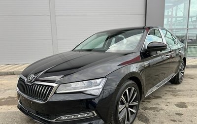 Skoda Superb III рестайлинг, 2025 год, 3 160 000 рублей, 1 фотография