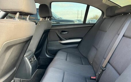 BMW 3 серия, 2011 год, 1 182 000 рублей, 25 фотография