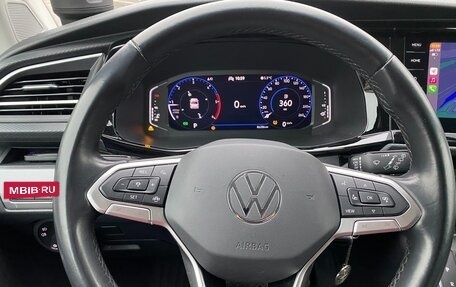 Volkswagen Multivan T6 рестайлинг, 2020 год, 7 100 000 рублей, 11 фотография