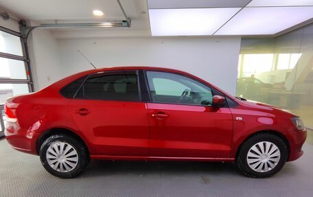Volkswagen Polo VI (EU Market), 2011 год, 750 000 рублей, 5 фотография
