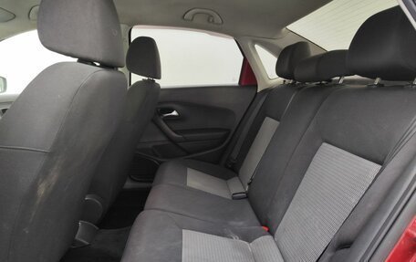 Volkswagen Polo VI (EU Market), 2011 год, 750 000 рублей, 15 фотография