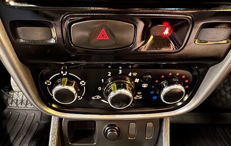 Renault Duster I рестайлинг, 2014 год, 599 000 рублей, 13 фотография