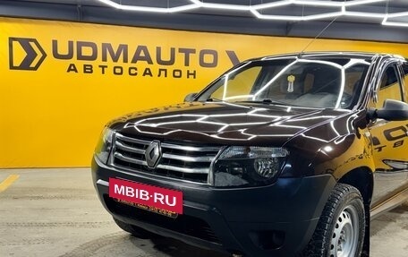 Renault Duster I рестайлинг, 2014 год, 599 000 рублей, 2 фотография