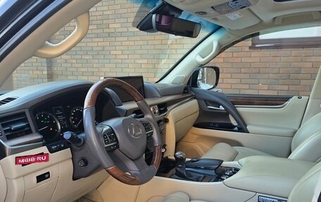 Lexus LX III, 2016 год, 5 900 000 рублей, 9 фотография