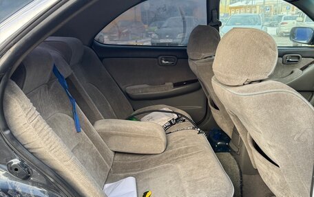 Nissan Laurel VIII, 2002 год, 400 000 рублей, 3 фотография