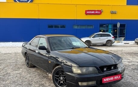 Nissan Laurel VIII, 2002 год, 400 000 рублей, 4 фотография