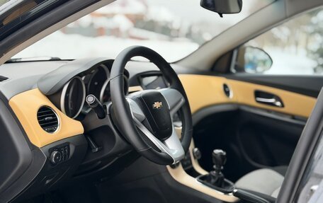 Chevrolet Cruze II, 2011 год, 659 000 рублей, 15 фотография