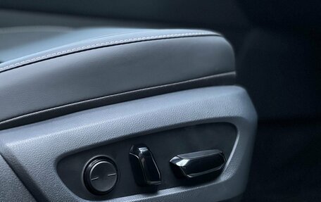 Lexus RX IV рестайлинг, 2025 год, 9 390 000 рублей, 38 фотография