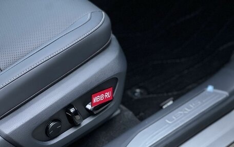 Lexus RX IV рестайлинг, 2025 год, 9 390 000 рублей, 39 фотография