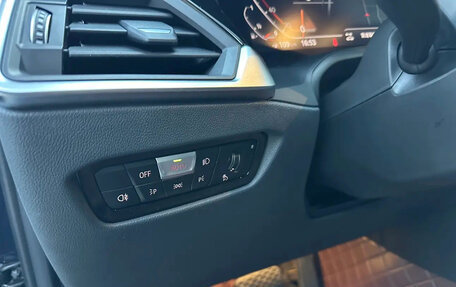 BMW 3 серия, 2022 год, 2 420 018 рублей, 11 фотография