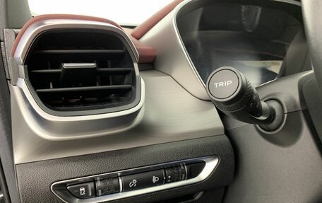 Geely Coolray I, 2022 год, 1 824 000 рублей, 9 фотография