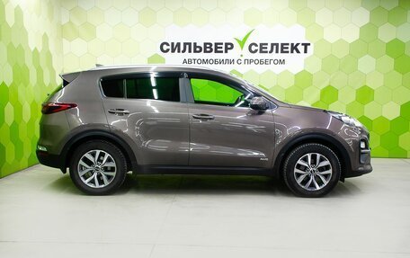 KIA Sportage IV рестайлинг, 2020 год, 2 650 000 рублей, 8 фотография