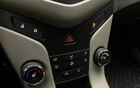 Chevrolet Cruze II, 2012 год, 749 900 рублей, 11 фотография