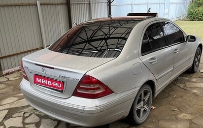 Mercedes-Benz C-Класс, 2003 год, 300 000 рублей, 1 фотография