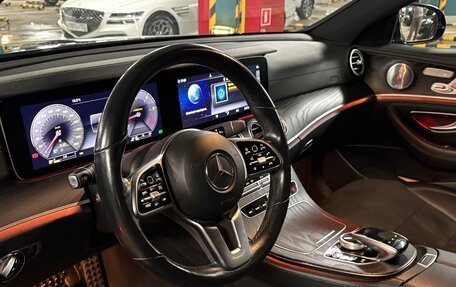 Mercedes-Benz E-Класс, 2019 год, 5 250 000 рублей, 6 фотография