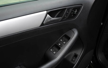 Volkswagen Jetta VI, 2012 год, 1 000 000 рублей, 19 фотография